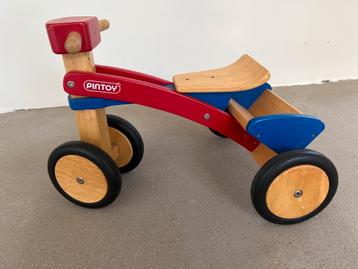 Pintoy Loopfietsje Hout - Rood/Blauw beschikbaar voor biedingen