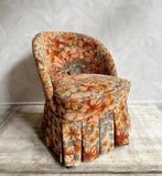 Vintage terra oranje bloemen fauteuil rok boudoir stoeltje, Huis en Inrichting, Fauteuils, Ophalen, -, -, 75 tot 100 cm
