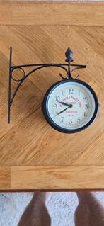 Industriële Dubbelzijdige Klok, Huis en Inrichting, Woonaccessoires | Klokken, Ophalen, Gebruikt, Analoog, Wandklok