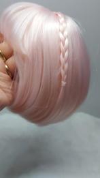 Prachtig pruikje voor Blythe of Qbaby., Verzamelen, Poppen, Ophalen of Verzenden, Zo goed als nieuw, Kleertjes