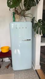 Baby blauw, pastel blauwe Smeg, Gebruikt, 200 liter of meer, 45 tot 60 cm, Met vriesvak