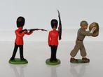 Lot van 2 Britains British Royal Guard + 1 Starlux figuur, Ophalen of Verzenden, Gebruikt
