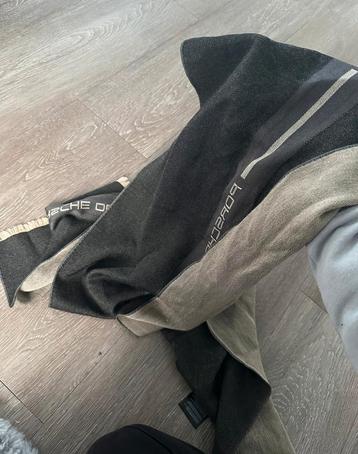 Origineel porsche design sjaal  unisex  beschikbaar voor biedingen