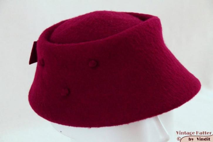 mooie Vintage dophoed Dameshoed bordeaux 55 = S tot XS, Antiek en Kunst, Antiek | Kleding en Accessoires, Dames, Kinderen, Ophalen of Verzenden