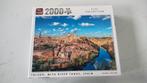 NIEUW King puzzel 2000 stukjes Toledo stad rivier Spanje, Ophalen of Verzenden, Meer dan 1500 stukjes, Nieuw, Legpuzzel