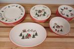 Wedgwood Windsor Christmas servies - 21 delig, Huis en Inrichting, Keuken | Servies, Overige typen, Ophalen of Verzenden, Zo goed als nieuw