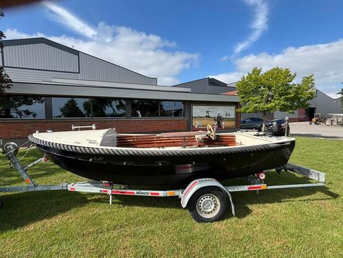stalen sloep 6 - 8 personen met Damco trailer, Watersport en Boten, Sloepen, Gebruikt, Tot 10 pk, 3 tot 6 meter, Buitenboordmotor