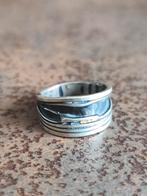Zilveren Ring - Prachtig Design - Maat 20, 19 tot 20, Ophalen of Verzenden, Zo goed als nieuw, Dame