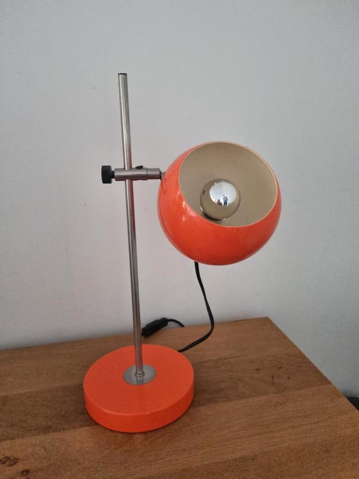 Vintage Oranje Verstelbare Space Age Eyebal Tablelamp, Huis en Inrichting, Lampen | Tafellampen, Gebruikt, Minder dan 50 cm, Metaal