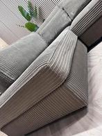 ZGAN Robuuste Ribstof Hoekbank - Taupe - 320 x 235, Ophalen, Ribstof hoekbank plofbank loungebank zandkleur hotel chique hip, Tweedehands