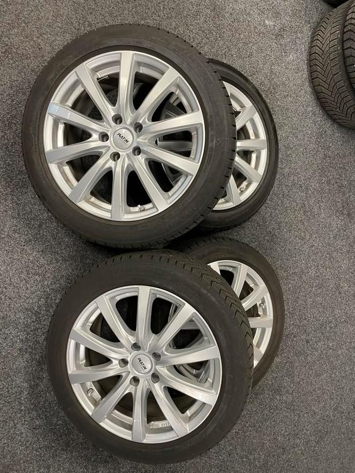 Honda hrv 18 winterbanden set, Auto-onderdelen, Banden en Velgen, Banden en Velgen, Winterbanden, 18 inch, 225 mm, Personenwagen
