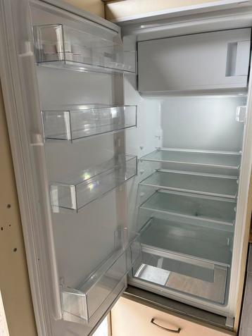 Zanussi inbouwkoelkast nog geen 1 jaar oud moet snel weg beschikbaar voor biedingen