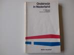 Onderwijs in Nederland door Aarts, Deen en Giesbers, Ophalen of Verzenden, Alpha, Gelezen, HBO