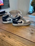 Air Jordans basketbalschoenen maat 38, Ophalen of Verzenden, Gedragen, Overige kleuren, Sneakers of Gympen