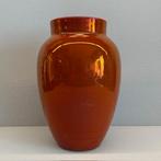 Mobach vaasje - dieprode tot koperkleurig glazuur- 17 cm, Ophalen of Verzenden