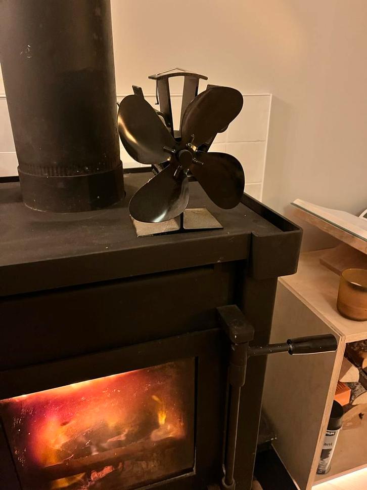 Kachelventilator - Bespaar op stookkosten!, Huis en Inrichting, Kachels, Zo goed als nieuw, Vrijstaand, Overige soorten, Overige brandstoffen