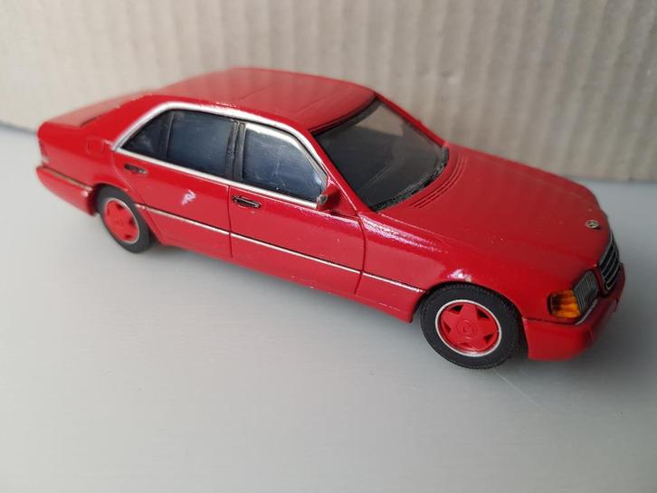 Herpa - Mercedes 600SEL V12 [rood] 1/43, Hobby en Vrije tijd, Modelauto's | 1:43, Gebruikt, Auto, Overige merken, Ophalen of Verzenden