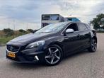 Volvo V40 2.0 D2 | R Design | Leder/Alcantara Stoelen, Auto's, Volvo, Voorwielaandrijving, 4 cilinders, 1969 cc, Zwart
