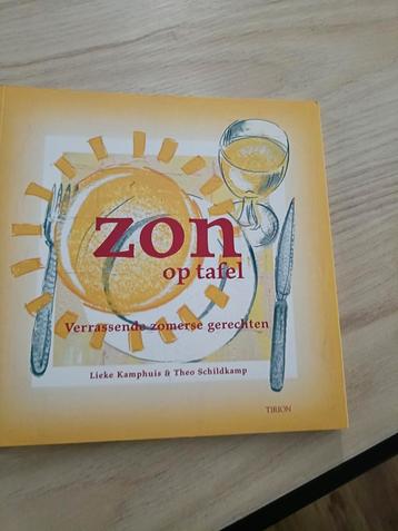 L. Kamphuis - Zon op tafel beschikbaar voor biedingen