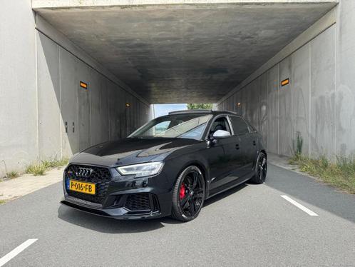 Audi RS3 2.5TFSI 400pk Quattro APPLE CARPLAY | PANO | KEYLES, Auto's, Audi, Bedrijf, A3, ABS, Achteruitrijcamera, Adaptieve lichten