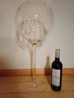 Groot wijnglas  58 cm hoog, Ophalen, Zo goed als nieuw