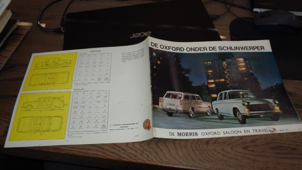 Folder MORRIS  OXFORD  SALOON  en  TRAVELER Serie VI, Verzenden, Gelezen, Overige merken