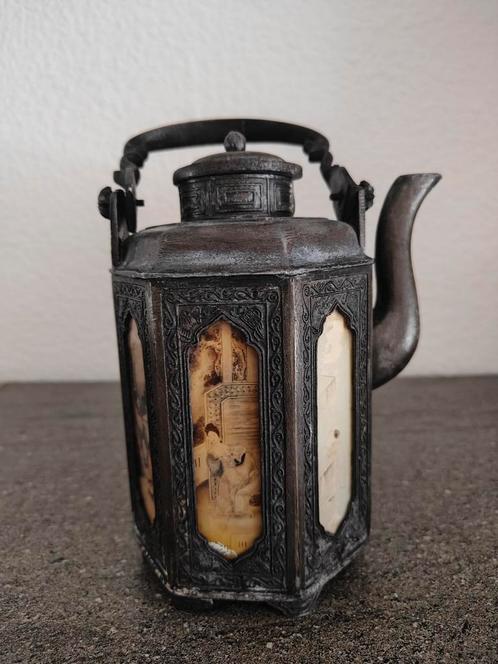 Chinese Tinnen Achtkantige Theepot, Antiek en Kunst, Antiek | Tin, Ophalen of Verzenden