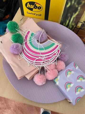 Regenboog Versiering & Placemats - Paars Thema beschikbaar voor biedingen