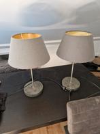 2 tafel lampen beton voet, Huis en Inrichting, Lampen | Tafellampen, Ophalen
