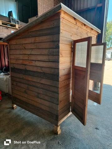 Tuinhuis / schuurtje  beschikbaar voor biedingen