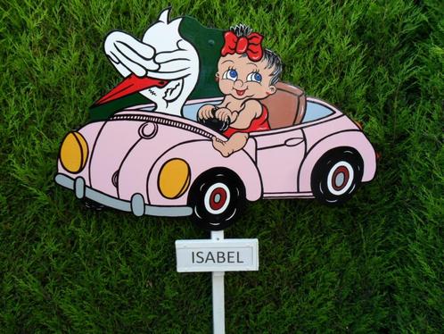 Geboortebord baby en ooievaar in roze auto, met naambordje., Kinderen en Baby's, Kraamcadeaus en Geboorteborden, Nieuw, Geboortebord