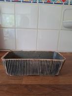 vintage ''cactus'' bloembakje, Binnen, Ophalen of Verzenden, Zo goed als nieuw, Aardewerk