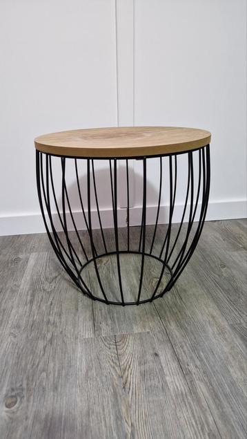 Draadstalen Tafeltje met Houten Deksel - Rond 40cm beschikbaar voor biedingen