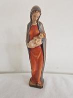 Beeldje Madonna met kind in hout in olieverf., Verzamelen, Ophalen of Verzenden, Zo goed als nieuw, Beeld(je)