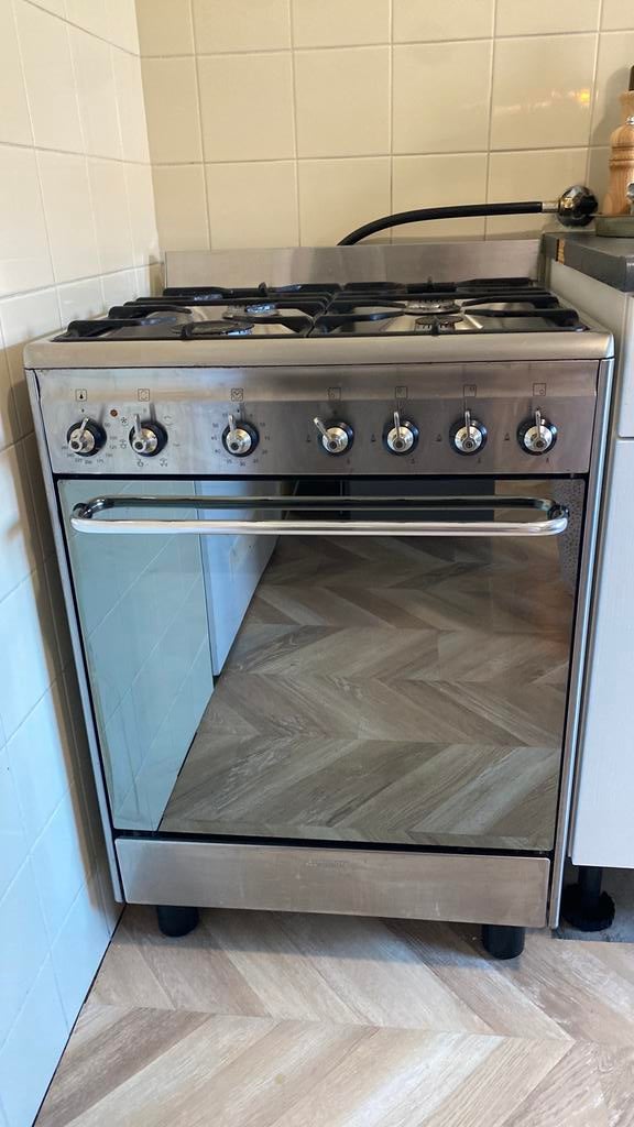 Smeg oven, Ophalen, Gebruikt, 60 cm of meer, 4 kookzones