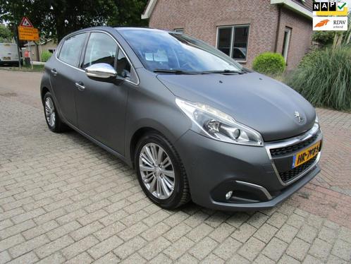 Peugeot 208 1.6 BlueHDi Blue Premium navi cam, pano,1e eig., Auto's, Peugeot, Bedrijf, Te koop, ABS, Achteruitrijcamera, Airbags