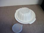 Tupperware Puddingvorm ( 2 dekseltjes ), Ophalen of Verzenden, Gebruikt, Overige typen