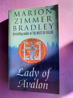 Marion Zimmer Bradley. Lady of Avalon, Ophalen of Verzenden, Zo goed als nieuw
