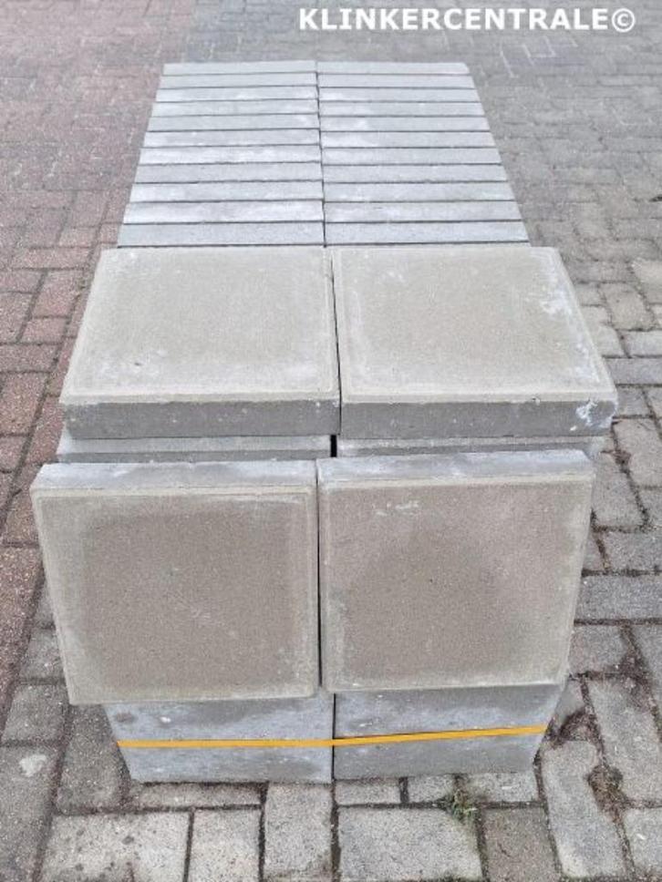 OPRUIMING b-keus restanten Tegel 30x30x6 KP facet KOMO grijs, Tuin en Terras, Tegels en Klinkers, Nieuw, Terrastegels, Beton, 10 m² of meer