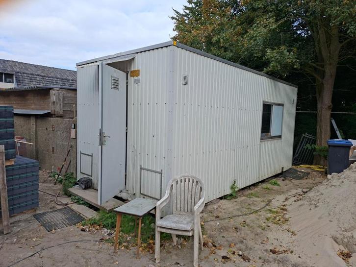 Afsluitbare bouwkeet / opslagkeet / 'kantine', Doe-het-zelf en Verbouw, Bouwketen en Schaftketen, Gebruikt, Ophalen