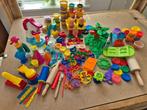 Play doh  klei en veel accessoires, Ophalen of Verzenden, Gebruikt