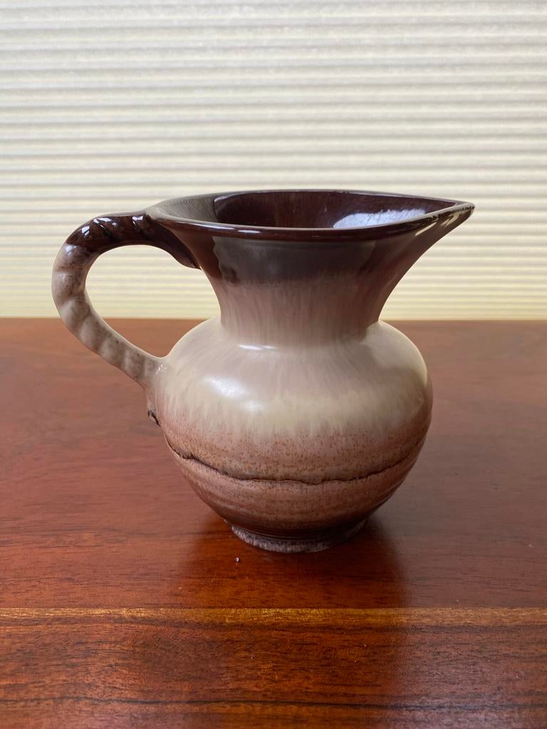 Antiek Duits aardewerk vaasje/kan – ca. 1930 – “Germany”, Antiek en Kunst, Antiek | Keramiek en Aardewerk, Ophalen of Verzenden