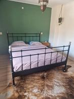 Svelvik spijlen bed 160x200 inclusief lattenbodems, Ophalen