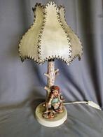 Goebel Hummel tafellamp just resting, Ophalen of Verzenden, Zo goed als nieuw, Minder dan 50 cm