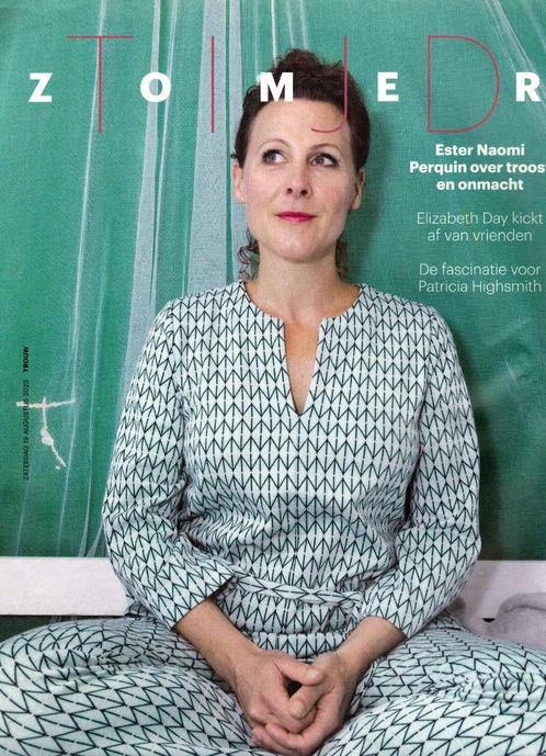 Ester Naomi Perquin in "Tijd/Trouw" - 19 augustus 2023., Boeken, Tijdschriften en Kranten, Gelezen, Muziek, Film of Tv, Ophalen of Verzenden