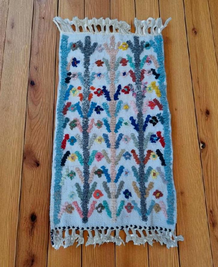 Boucheouite berber tapijt, marokkaans vloerkleed 100x56 cm, Huis en Inrichting, Stoffering | Tapijten en Kleden, Verzenden