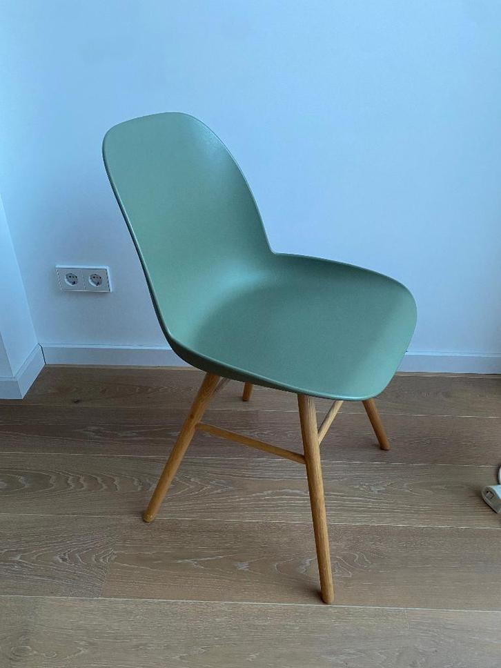Eetkamerstoel Zuiver | Albert kuip stoel, Huis en Inrichting, Stoelen, Zo goed als nieuw, Eén, Hout, Kunststof, Overige kleuren