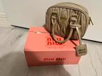 Miu Miu Beige Handtas, Ophalen of Verzenden, Zo goed als nieuw, Beige, Handtas