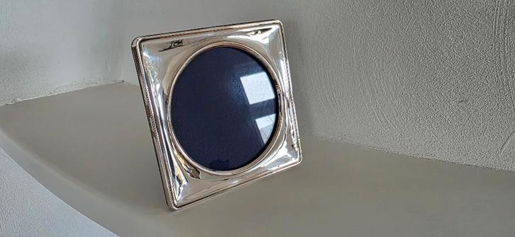 Kostbaar Zilveren Fotolijstje 11,2 cm Made in Italy by Match, Antiek en Kunst, Antiek | Goud en Zilver, Zilver, Ophalen of Verzenden
