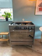 Kapot Gasfornuis gratis af te halen - broken but free oven, Witgoed en Apparatuur, Fornuizen, Ophalen, Gebruikt, 60 cm of meer